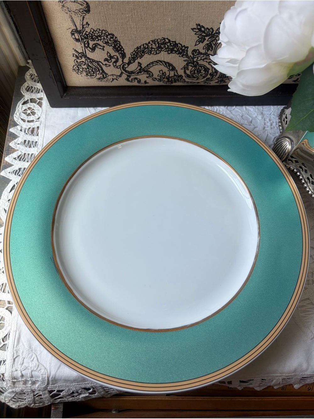 Grace Teaware Marin dinner plate